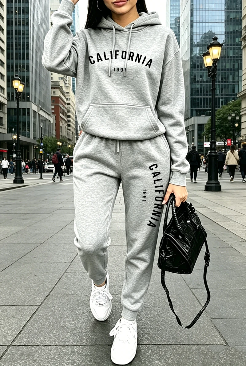 Winter Clothing For Women - ชุดวอร์มผู้หญิงขายดี เสื้อฮู้ดพิมพ์ลายลำลอง กางเกงสเวตแพนท์ ชุดกีฬาใส่วิ่งออกกำลังกายประจำวัน เสื้อผ้าสตรีทแวร์สำหรับฤดูใบไม้ร่วงและฤดูหนาว